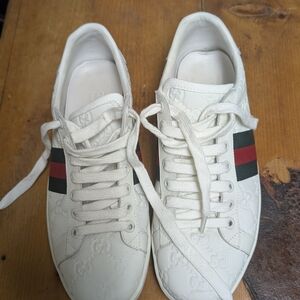 Gucci White Sneakers with Red and Green Stripes